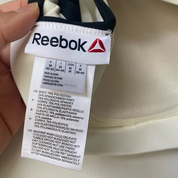 NWOT Reebok High Impact Hero Strong Wire Free Sports Bra in Chalk Size Medium - Picture 11 of 16